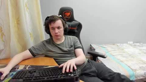 iliaskris online show from March 8, 12:30 am