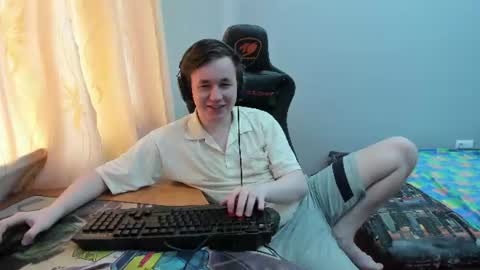 Snapshot of iliaskrislove chatting on July 14, 10:21 am iliaskris online show from July 14, 10:21 am