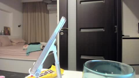 Snapshot of ilikefacial chatting on October 11, 4:38 pm Bamby online show from October 11, 4:38 pm