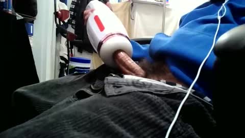 Snapshot of iliketofuck1975 chatting on November 16, 7:14 am iliketofuck1975 online show from November 16, 7:14 am