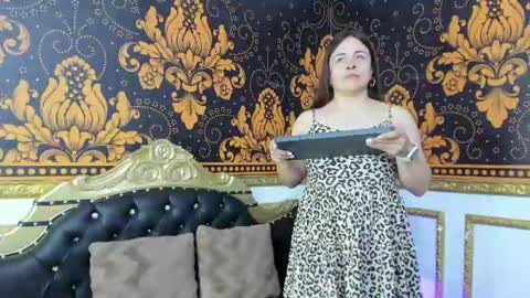 LILY online show from July 29, 11:41 am