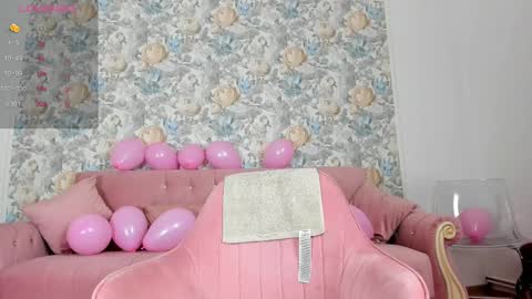 Snapshot of illegal_lorry chatting on February 15, 4:58 am illegal_lorry online show from February 15, 4:58 am