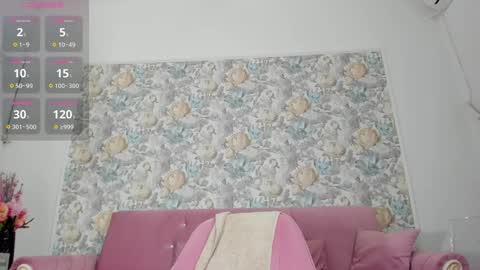 Snapshot of illegal_lorry chatting on September 12, 4:45 am illegal_lorry online show from September 12, 4:45 am