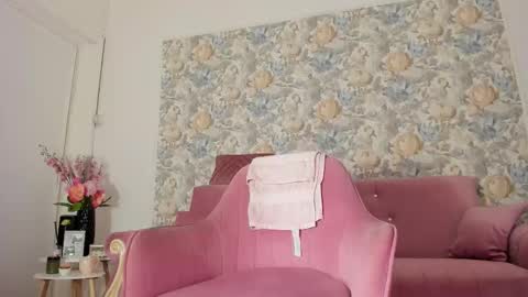 Snapshot of illegal_lorry chatting on November 29, 5:54 am illegal_lorry online show from November 29, 5:54 am