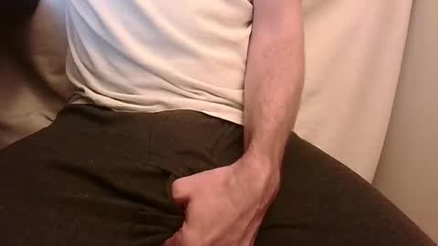 Snapshot of illubricat chatting on December 28, 7:43 pm illubricat online show from December 28, 7:43 pm