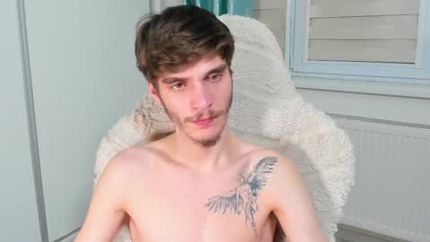 Snapshot of illusions888 chatting on February 25, 6:42 pm D-Illusion online show from February 25, 6:42 pm