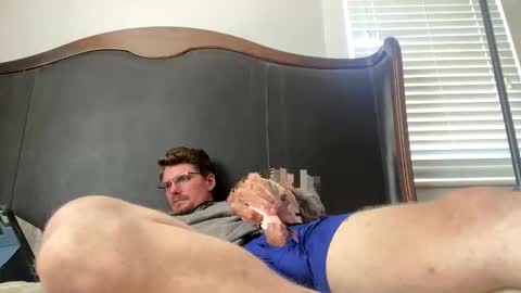 Snapshot of ilovelookingatbigass chatting on November 22, 5:23 pm ilovelookingatbigass online show from November 22, 5:23 pm
