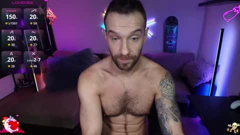 Snapshot of ilyafriend chatting on November 1, 8:33 pm Ilya online show from November 1, 8:33 pm