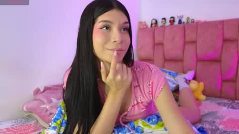 Snapshot of im__isabella chatting on February 26, 2:48 am Isa Vasquez online show from February 26, 2:48 am