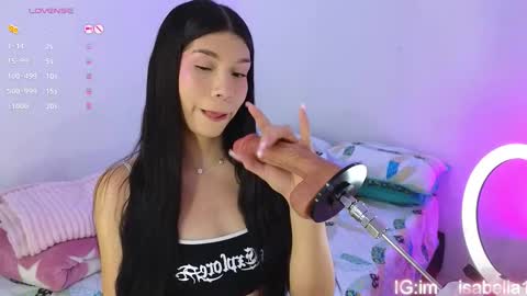 Snapshot of im__isabella chatting on October 22, 10:09 pm Isa Vasquez online show from October 22, 10:09 pm