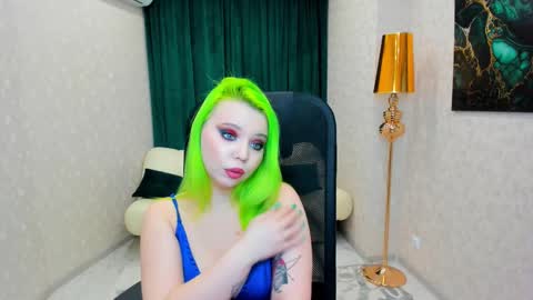 Snapshot of im__youre_sunshine chatting on February 9, 11:15 pm Roxy online show from February 9, 11:15 pm