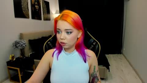 Roxy online show from May 3, 7:31 pm