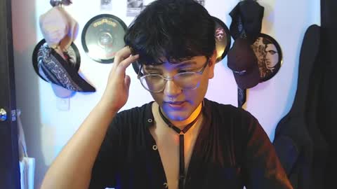 Sophie online show from May 15, 11:34 pm