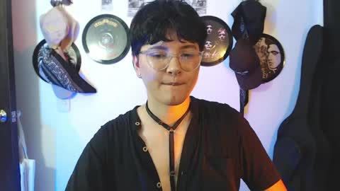 Sophie online show from May 15, 11:56 pm