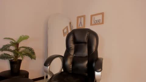 im_alisson_ online show from March 7, 5:26 am