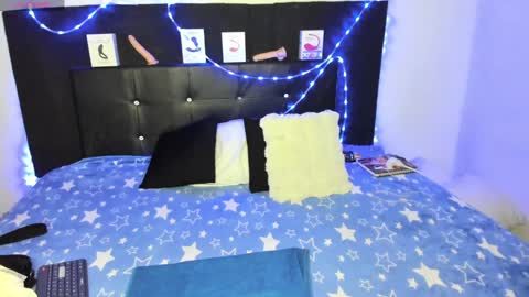 Snapshot of im_angels7 chatting on January 24, 11:26 am Angela online show from January 24, 11:26 am