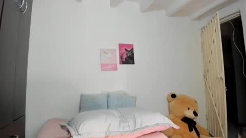 Caro   online show from June 1, 4:14 am