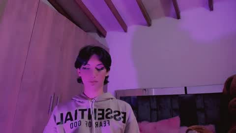 criss online show from January 18, 1:08 am