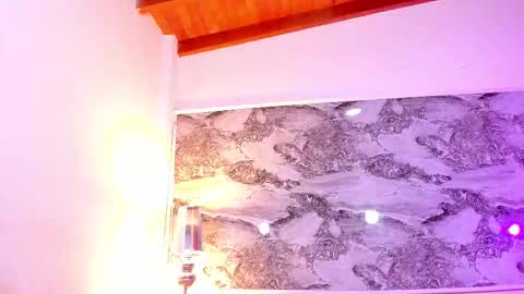 criss online show from November 29, 9:51 pm