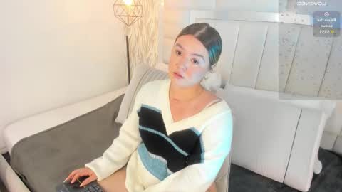 DAHLIA online show from February 20, 9:04 pm