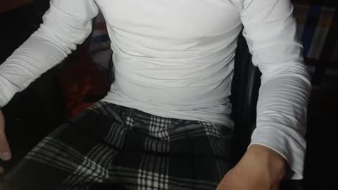 Snapshot of im_dave21 chatting on October 21, 12:39 pm im_dave21 online show from October 21, 12:39 pm