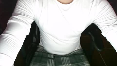 im_dave21 online show from April 27, 11:19 am