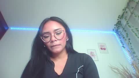 Juli online show from April 22, 7:37 pm