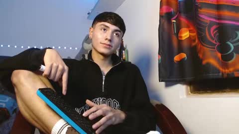 Snapshot of im_juanda chatting on December 14, 4:56 am im_juanda online show from December 14, 4:56 am