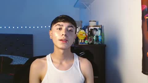 Snapshot of im_juanda chatting on December 22, 9:53 pm im_juanda online show from December 22, 9:53 pm