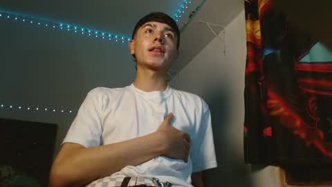 Snapshot of im_juanda chatting on December 27, 11:31 pm im_juanda online show from December 27, 11:31 pm