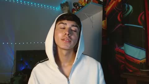 Snapshot of im_juanda chatting on January 10, 8:59 pm im_juanda online show from January 10, 8:59 pm