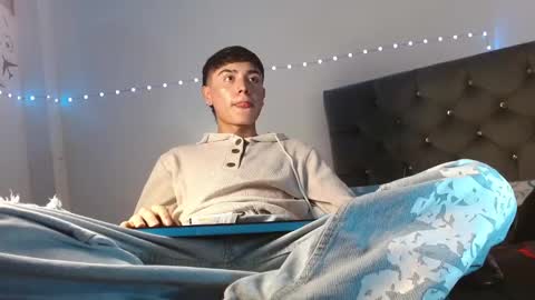 Snapshot of im_juanda chatting on January 24, 8:11 pm im_juanda online show from January 24, 8:11 pm