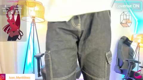 Snapshot of im_juaniito chatting on November 2, 2:47 am  40 OFF TODAY online show from November 2, 2:47 am