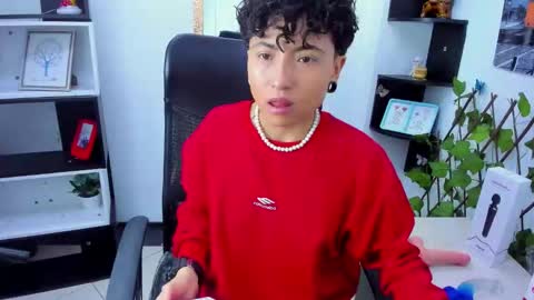 mathias online show from October 23, 7:45 pm