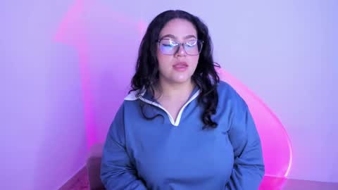 Snapshot of im_meii chatting on September 21, 12:34 am mei mei uwu online show from September 21, 12:34 am