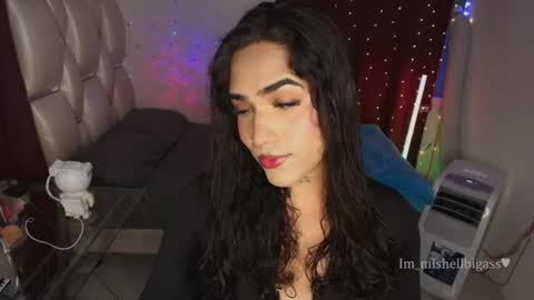 Mishell Martinez    INSTAGRAM im mishellbigass online show from July 1, 1:40 am