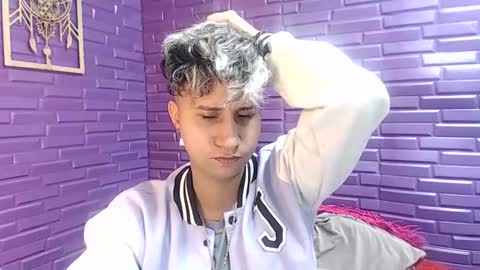 Snapshot of im_milan_rs chatting on January 13, 5:44 am im_milan_rs online show from January 13, 5:44 am