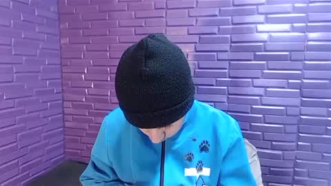 Snapshot of im_milan_rs chatting on January 16, 6:35 am im_milan_rs online show from January 16, 6:35 am