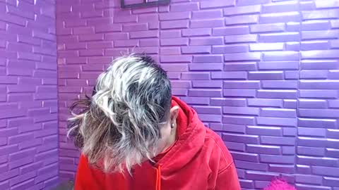 Snapshot of im_milan_rs chatting on January 20, 7:15 am im_milan_rs online show from January 20, 7:15 am