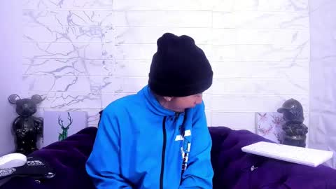 Snapshot of im_milan_rs chatting on January 31, 11:24 am im_milan_rs online show from January 31, 11:24 am