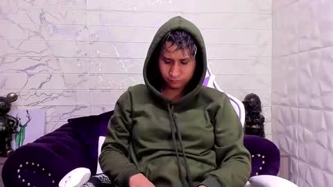 Snapshot of im_milan_rs chatting on February 6, 12:43 am im_milan_rs online show from February 6, 12:43 am