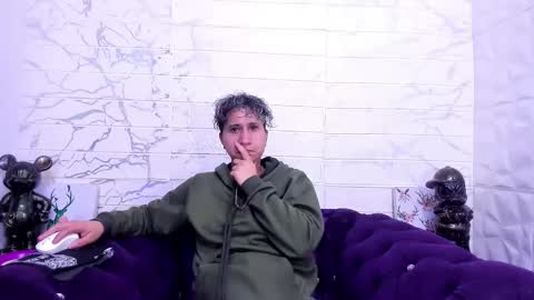 Snapshot of im_milan_rs chatting on February 6, 9:53 am im_milan_rs online show from February 6, 9:53 am