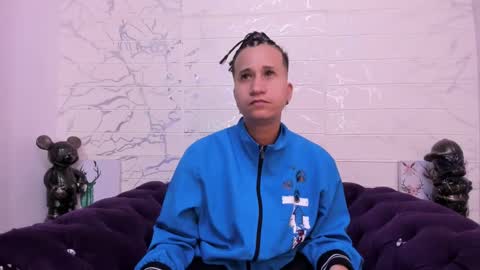 Snapshot of im_milan_rs chatting on February 22, 6:39 am im_milan_rs online show from February 22, 6:39 am