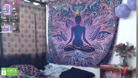 Cutie pie online show from January 30, 2:04 pm