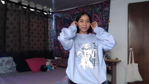 Cutie pie online show from September 18, 3:25 pm