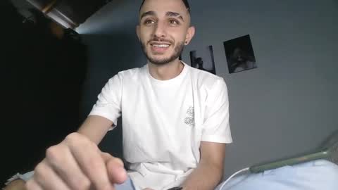 Snapshot of im_paul_ chatting on March 2, 9:11 pm Paul online show from March 2, 9:11 pm