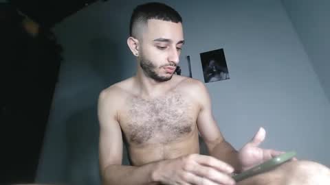 Snapshot of im_paul_ chatting on March 10, 5:11 am Paul online show from March 10, 5:11 am