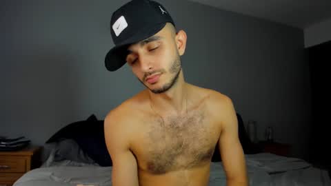 Snapshot of im_paul_ chatting on September 11, 11:27 pm Paul online show from September 11, 11:27 pm