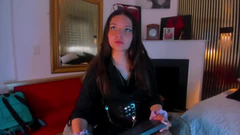 KAREN online show from May 26, 7:21 pm