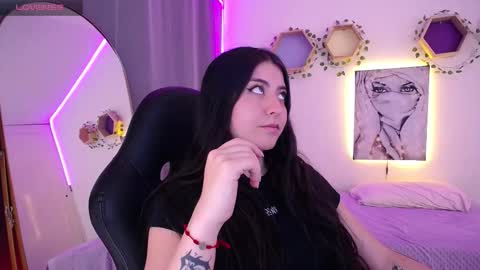 Snapshot of im_rosse_ chatting on November 27, 7:49 pm Jade Rosse online show from November 27, 7:49 pm